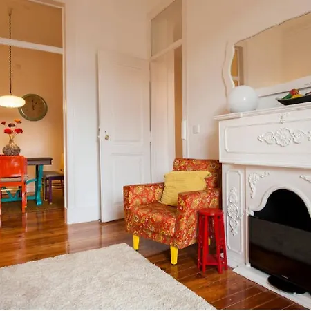 Apartment Cool View House In Bairro Alto Lisbon